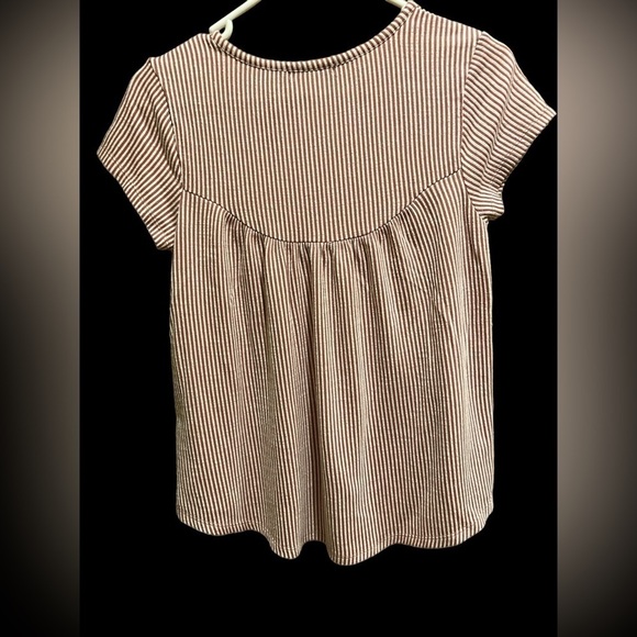 Retrology Maroon and White Striped Tee Sz PS - Picture 2 of 5